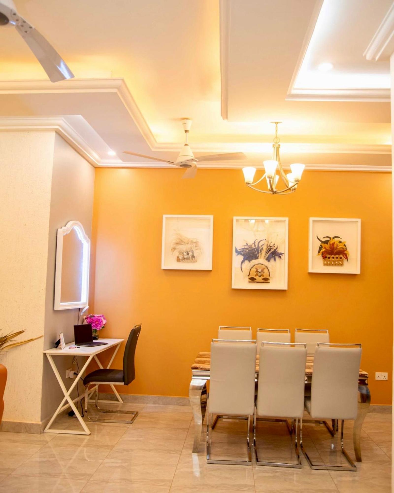 Seyramz Palace - Free Airport Pick Up - High Speed Starlink Wifi - Car Rental Tamale Ngoại thất bức ảnh